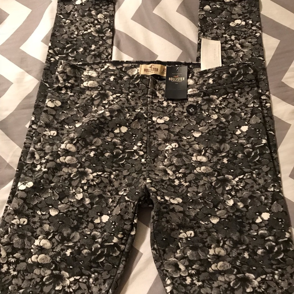 New Hollister Leggings
